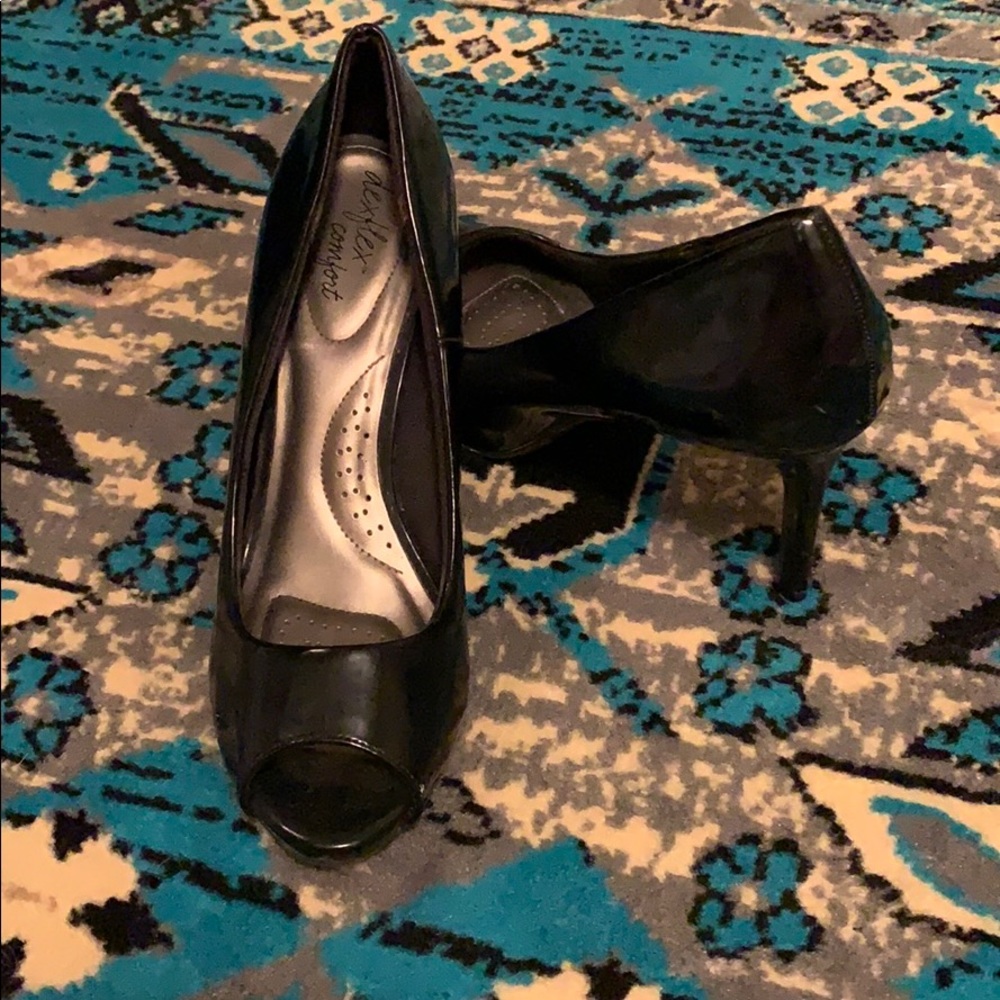 Black peep toe heels